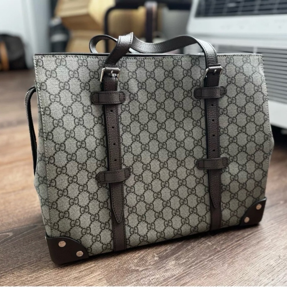 Gucci GG Supreme Tote Bag
